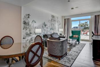The Grove Hotel